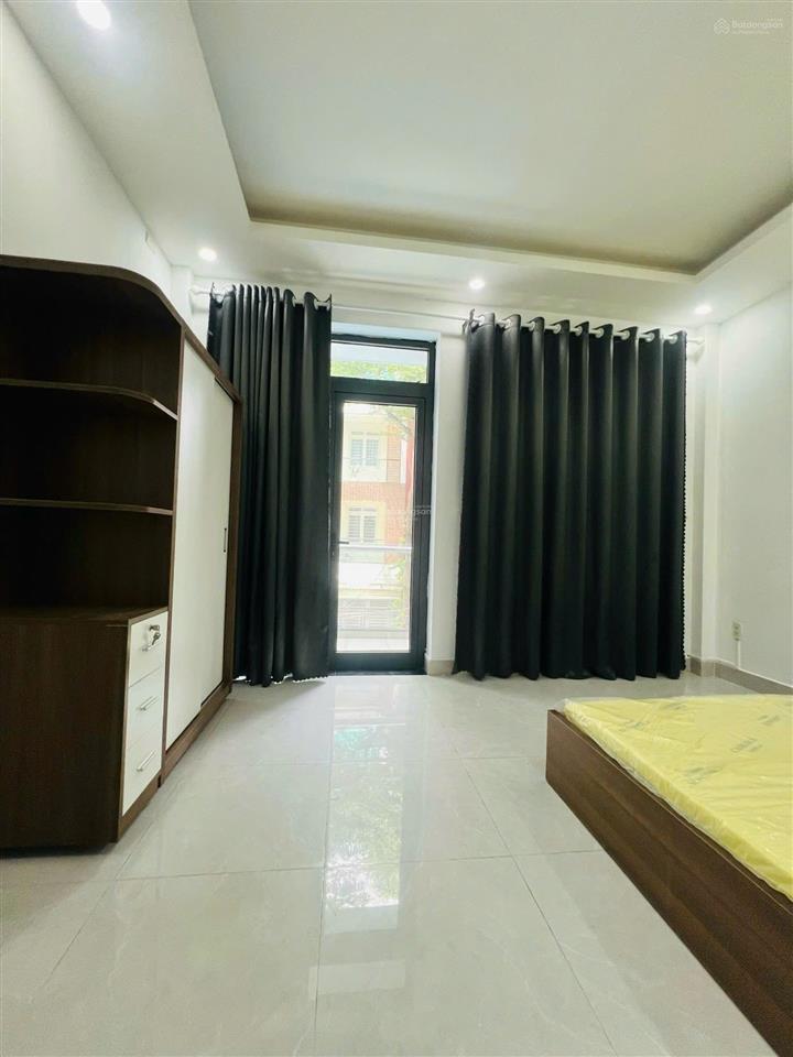 Cho thuê căn hộ có ban công đường đặng thùy trâm gần đại học văn lang cơ sở 3