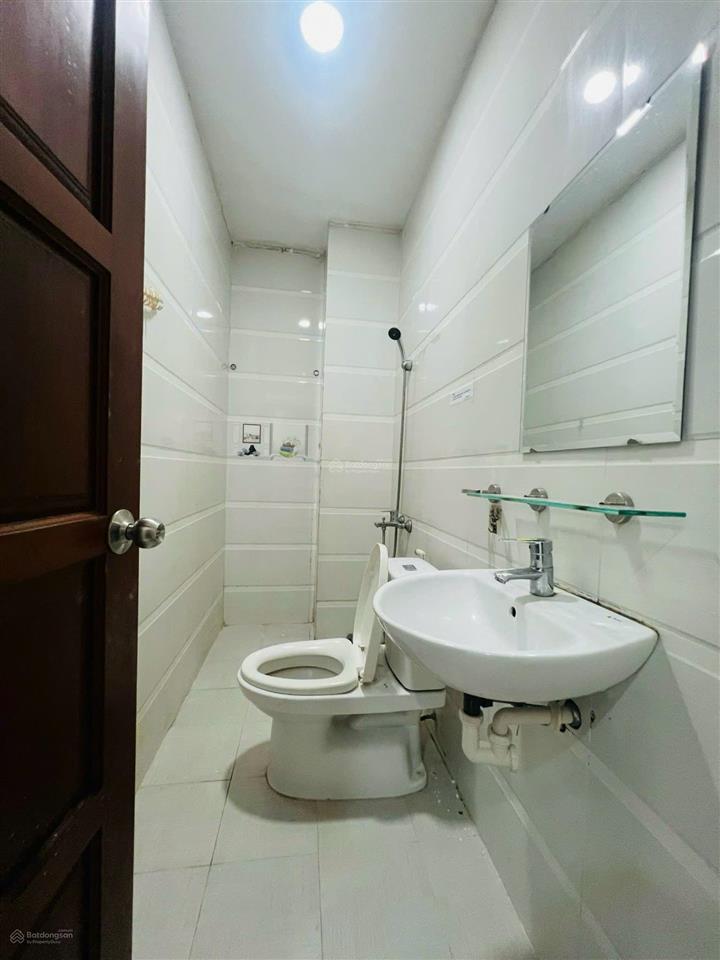 Cho thuê căn hộ có ban công đường đặng thùy trâm gần đại học văn lang cơ sở 3