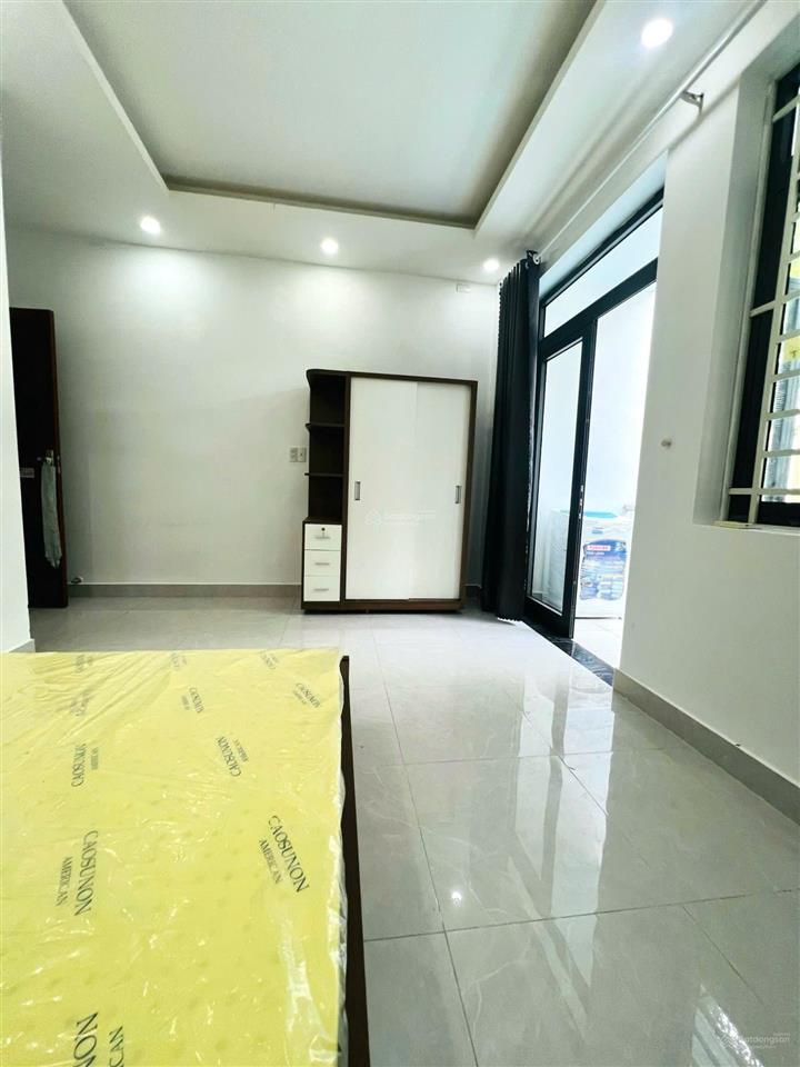 Cho thuê căn hộ có ban công đường đặng thùy trâm gần đại học văn lang cơ sở 3