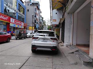 Cho thuê mặt bằng 35m2 nhà mặt tiền phố bạch đằng