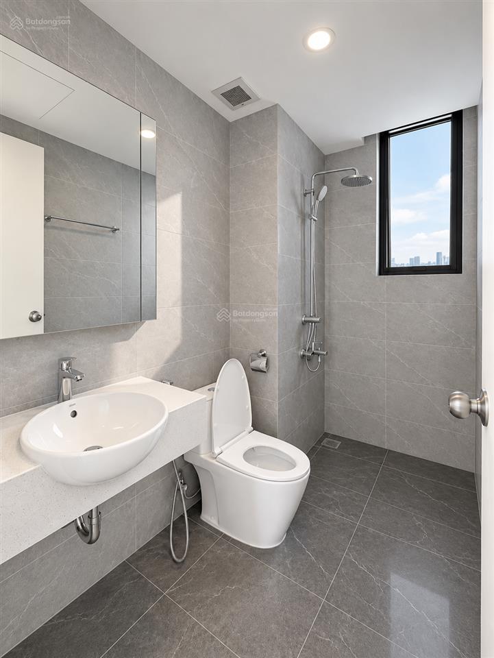 Bán căn hộ victoria village 3pn 82.3m2, view hồ bơi 8.2 tỷ