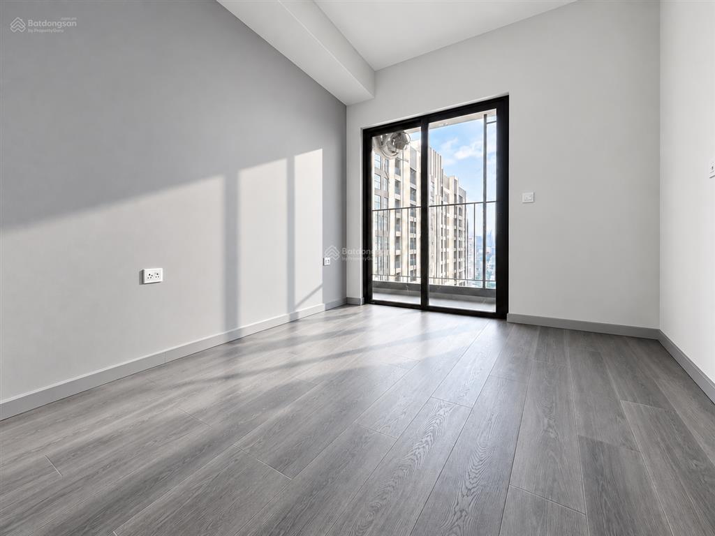 Bán căn hộ victoria village 3pn 82.3m2, view hồ bơi 8.2 tỷ
