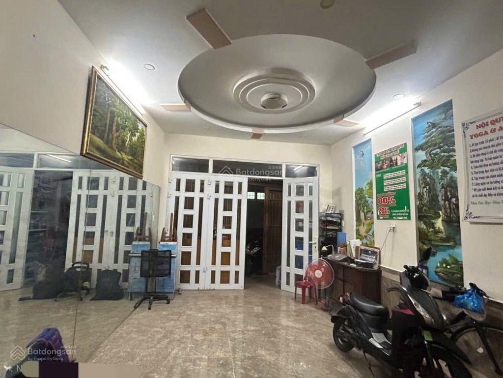 Ngã 4 phú nhuận  hxh 4m  4 tầng btct+4pn4wc  lô góc  không lộ giới + quy hoạch