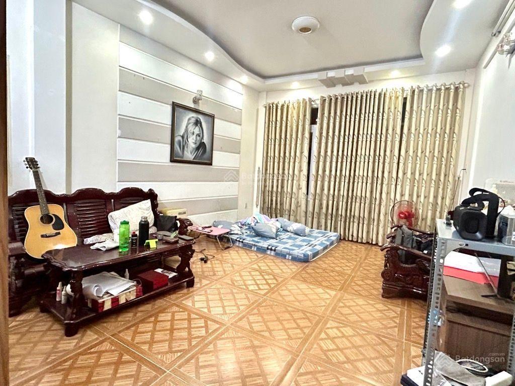 Ngã 4 phú nhuận  hxh 4m  4 tầng btct+4pn4wc  lô góc  không lộ giới + quy hoạch