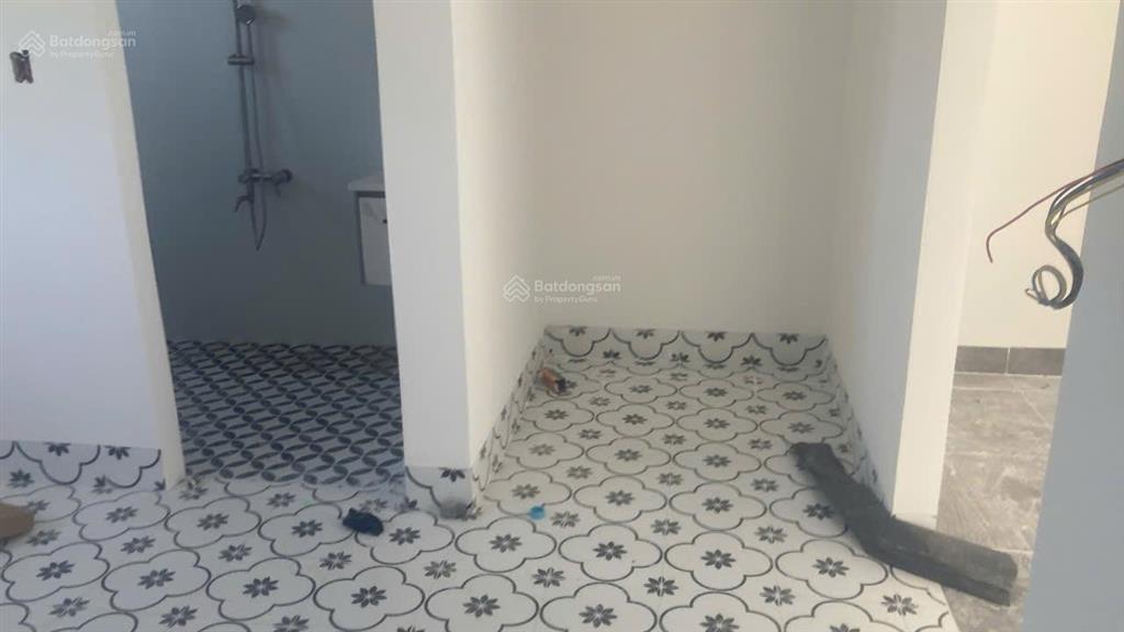 5 tỷ 500 triệu  nhà 3 tầng mặt tiền đường 23m phong châu, phước đồng