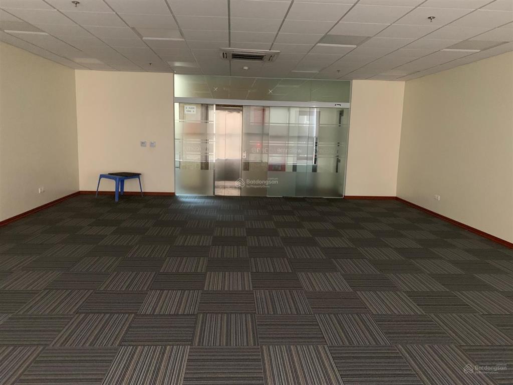 Cho thuê văn phòng tại no01lk0304 khu đô thị văn khê, 95 triệu, 700m2, view đẹp hàng hiếm