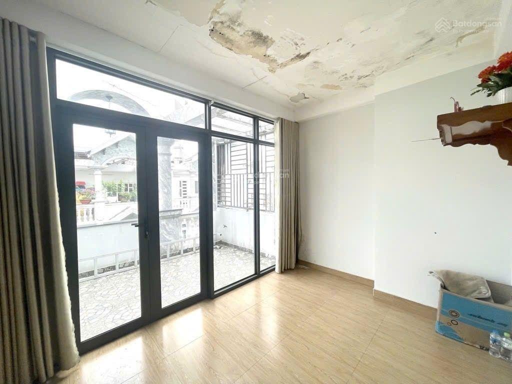 Bán nhà gò vấp  5 tầng  hẻm xe hơi 6m  56m2 (4 14)  4pn,5wc  2pk  sân thượng trước/sau.