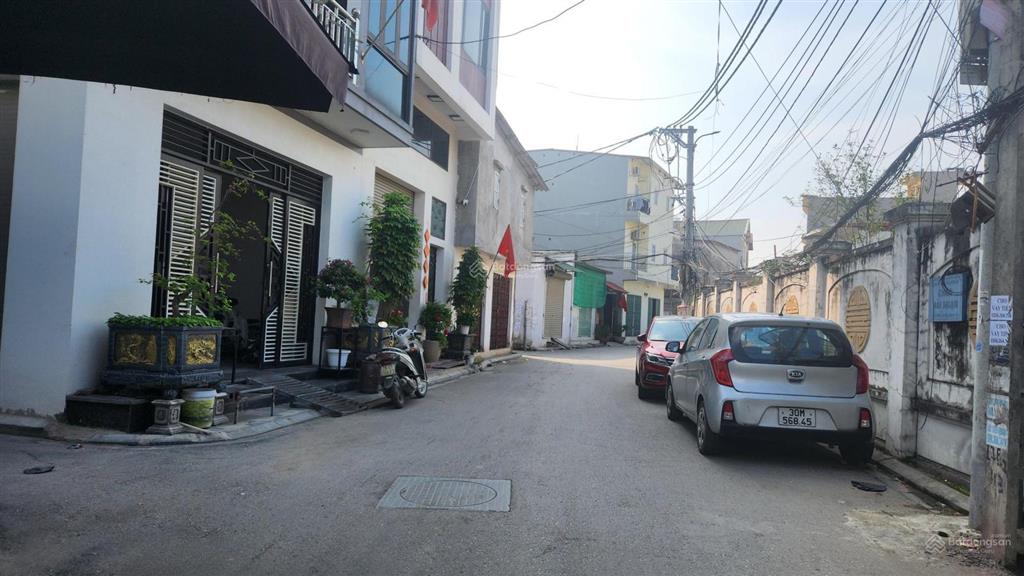 Lô góc ô tô tránh, sẵn nhà cho thuê, dt 150*12m, hơn 13 tỷ. kim chung, đông anh
