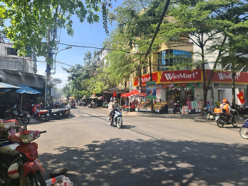 Bán nhà căn góc ngã tư đường s9 tây thạnh tân phú