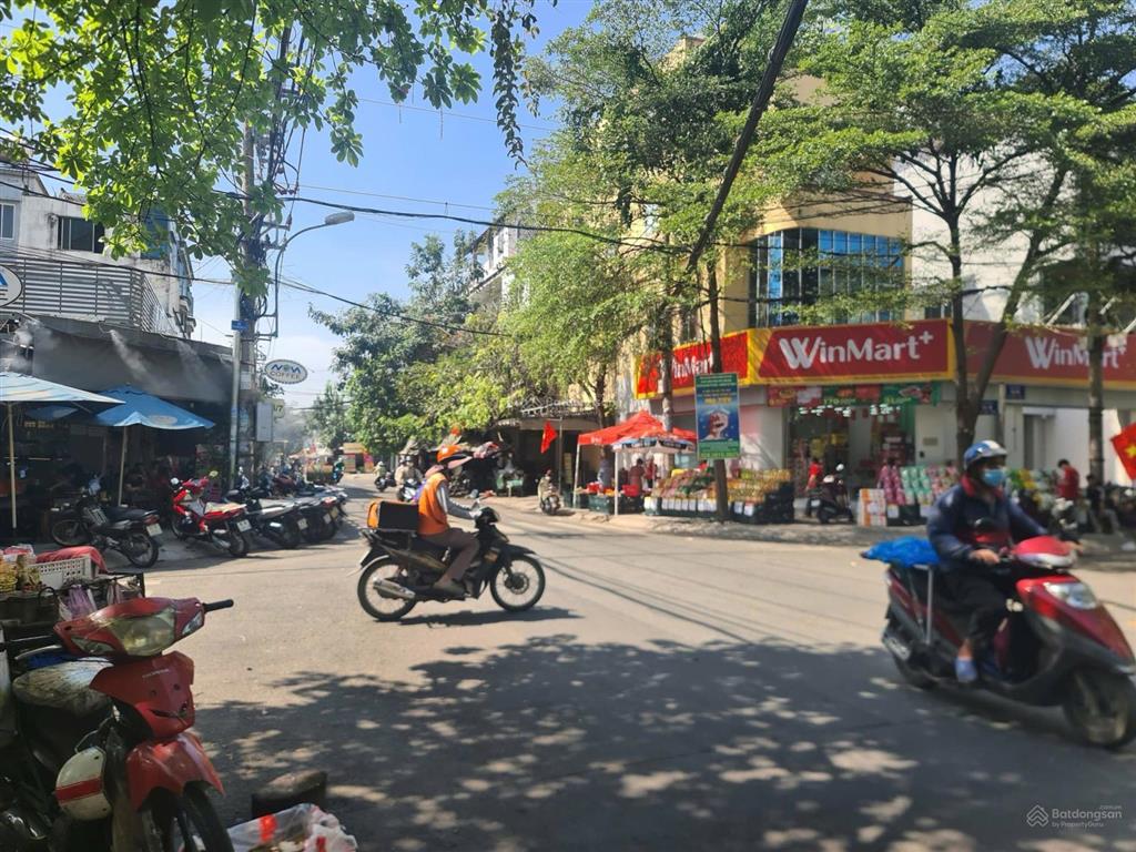 Bán nhà căn góc ngã tư đường s9 tây thạnh tân phú