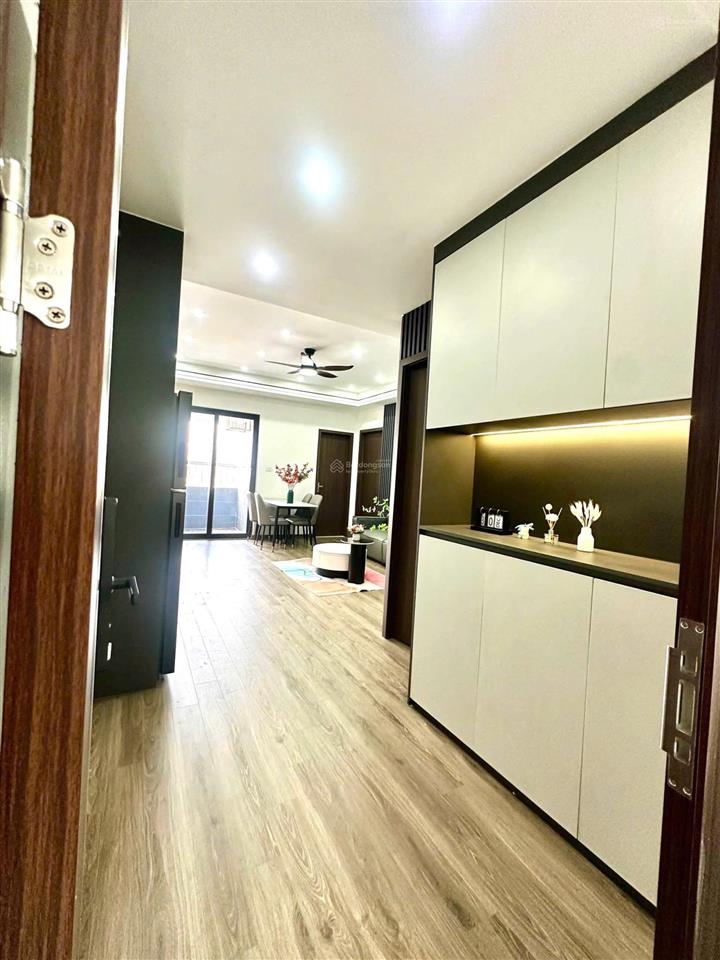 Bán căn hộ 3 phòng ngủ tại bán đảo linh đàm
