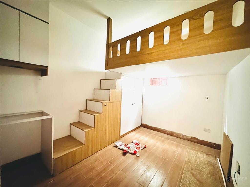 Chính chủ bán toà nhà chung cư mini  căn hộ dịch vụ  trung kính  110m x 8 tầng x 30 tỉ