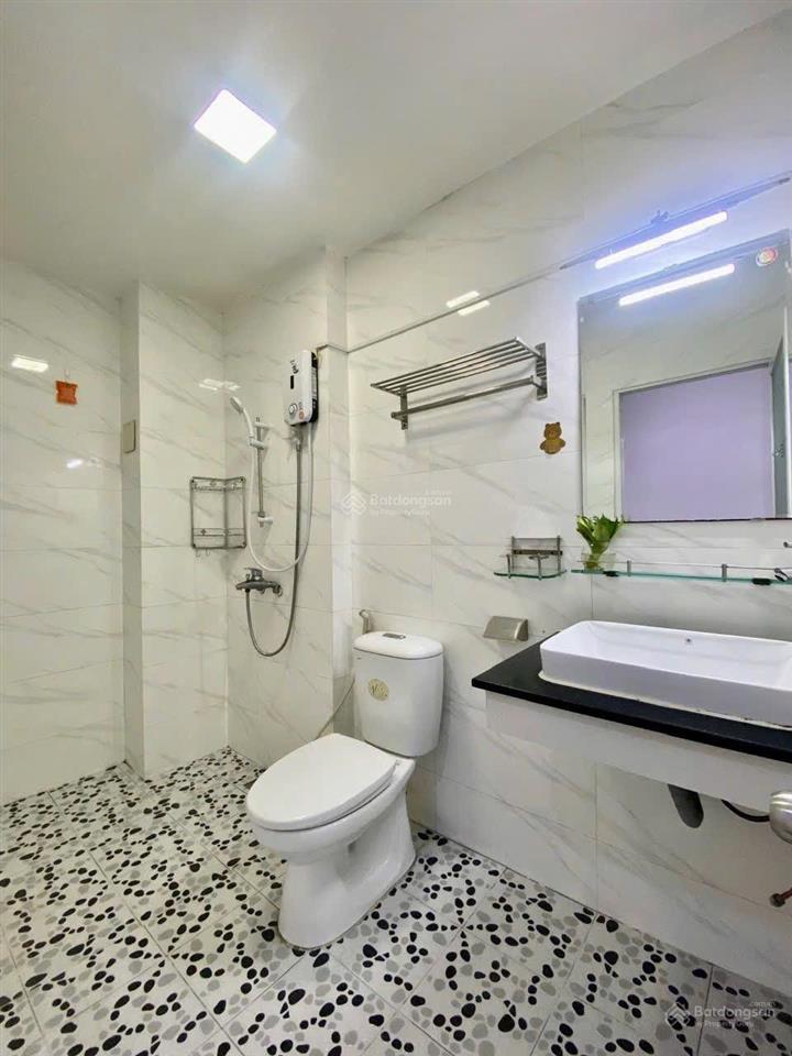 Cho thuê căn hộ 1 pn siêu to thoáng tại thăng long