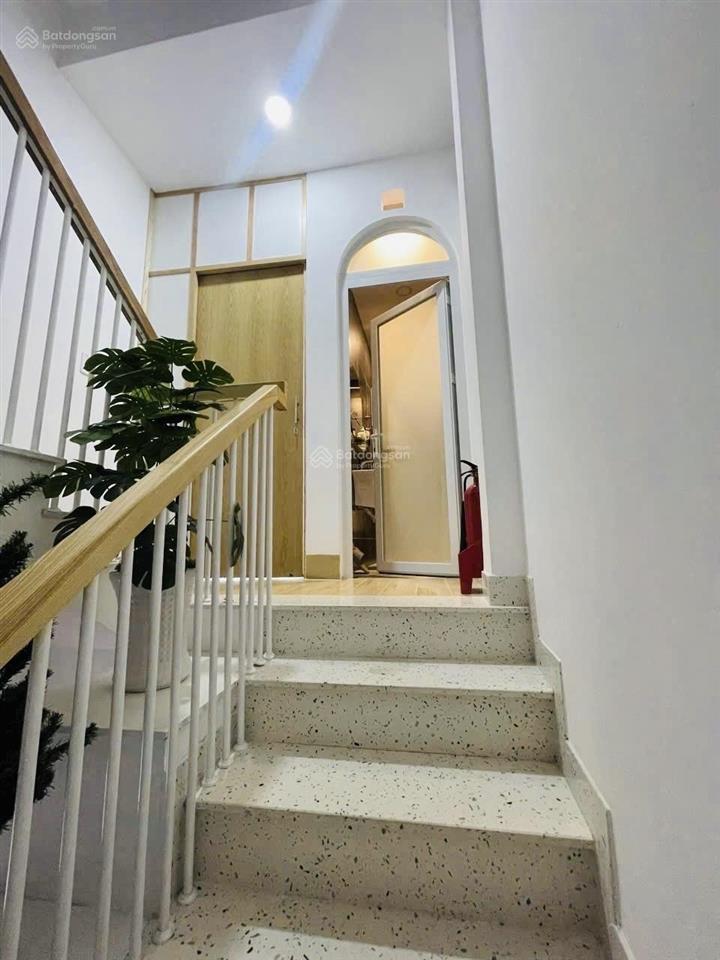 Nhà mới ngang khủng 6,9m siêu hiếm hẻm xe tải thông phạm văn bạch 5 tầng bề thế chỉ 7,68 tỷ