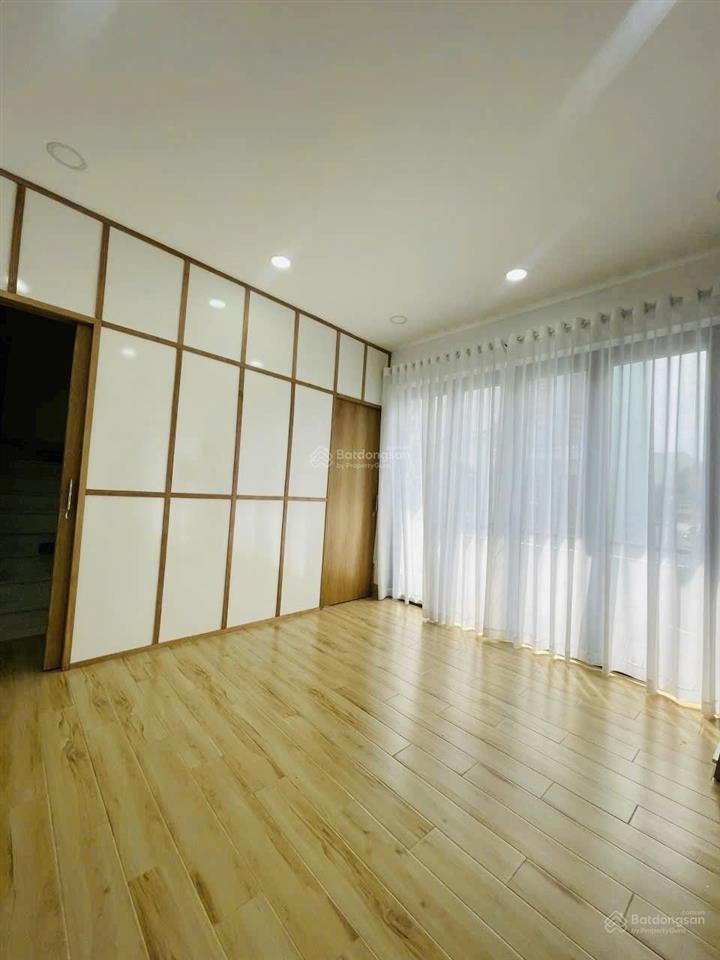 Nhà mới ngang khủng 6,9m siêu hiếm hẻm xe tải thông phạm văn bạch 5 tầng bề thế chỉ 7,68 tỷ