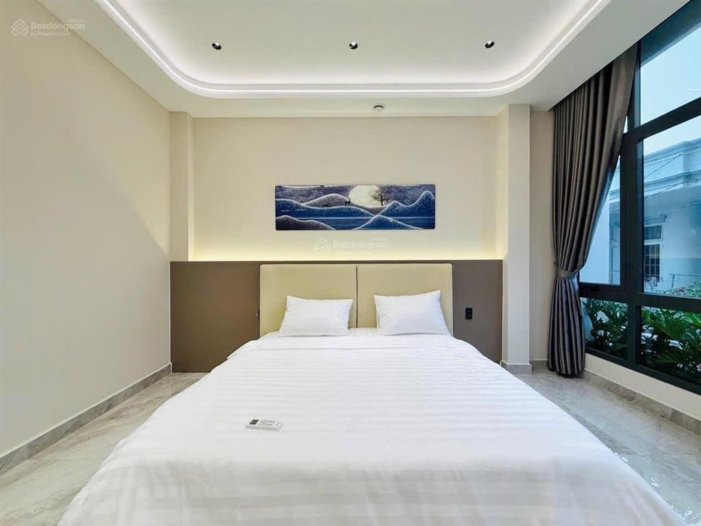 Nhà đẹp 1 sẹc full smart home  xe hơi ngủ trong nhà  5m ra mặt tiền đs 4 giá chỉ 8,6 tỷ