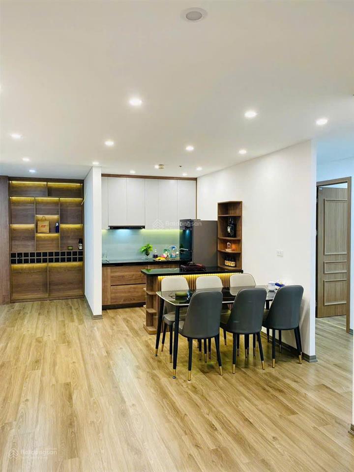 Cho thuê căn hộ 3pn, 92m2, giá siêu hời 12,5 triệu tại flc star tower, hà đông