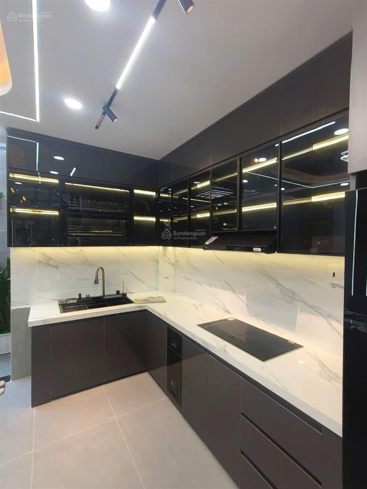 Nhà mới 100% lê văn khương 56m hẻm thông xe hơi  tặng full nội thất