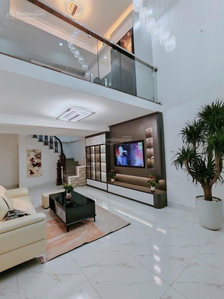 Bán gấp nhà riêng tại đại kim, 8 tỷ, 40 m2, 3pn, 3wc, mặt tiền 4m