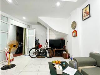 Hàng hiếm tại lĩnh nam, 5 tỷ, 30m2, 3pn, 3wc, 4 tầng, mặt tiền 4m