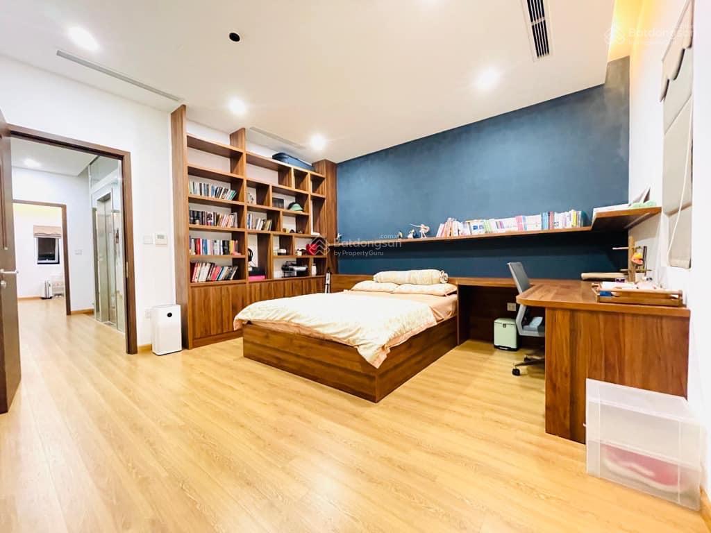 Bán nr hoàng cầu, 19,6 tỷ, 56m2, 5pn, 5wc, chính chủ, view đẹp