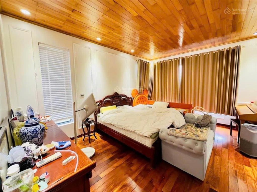 Bán nhà riêng tại huỳnh thúc kháng, 17,9 tỷ, 53m2, giá cực chất