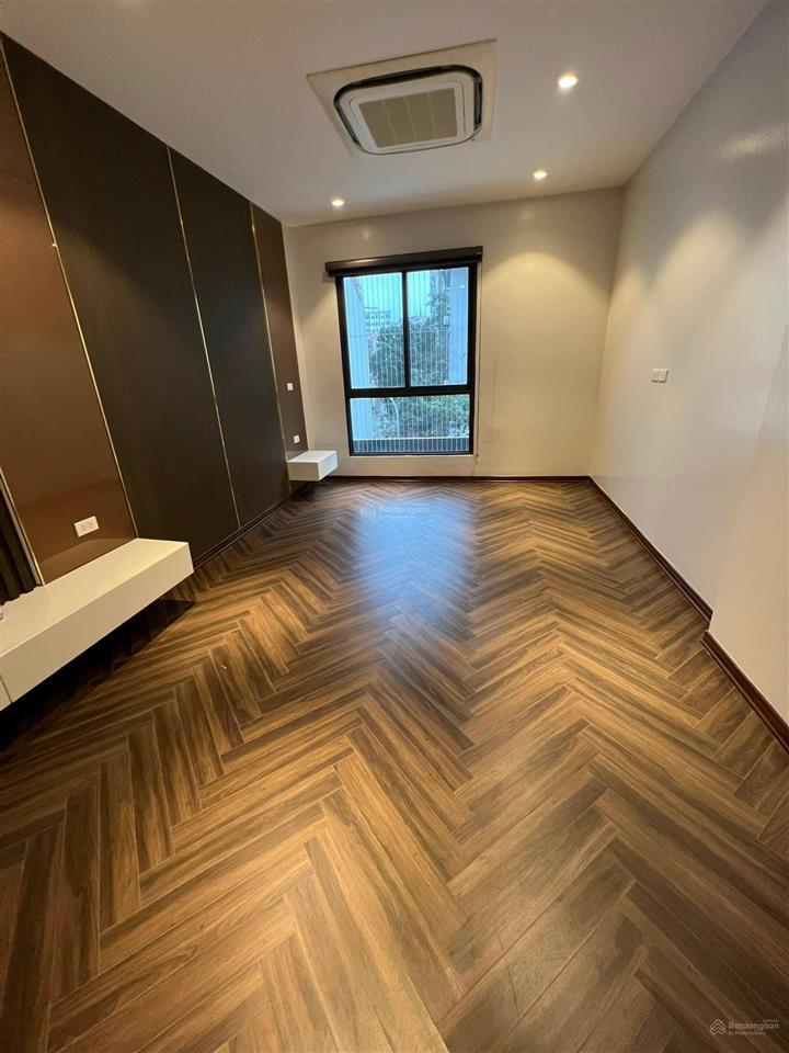 Bán gấp nr 5pn 5wc tại đặng tiến đông, 57m2, 19,8 tỷ, view đẹp