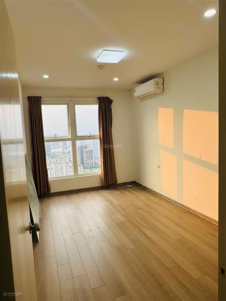 Tôi cho thuê căn hộ cc hong kong tower đống đa,dt 107m2, 3pn, 2ưc, giá 23tr/ tháng