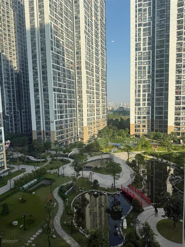 Chính chủ cắt lỗ sâu căn 55m2 tại tòa i2 imperia smart city, giá 4,3 tỷ, view hồ, nt đẹp