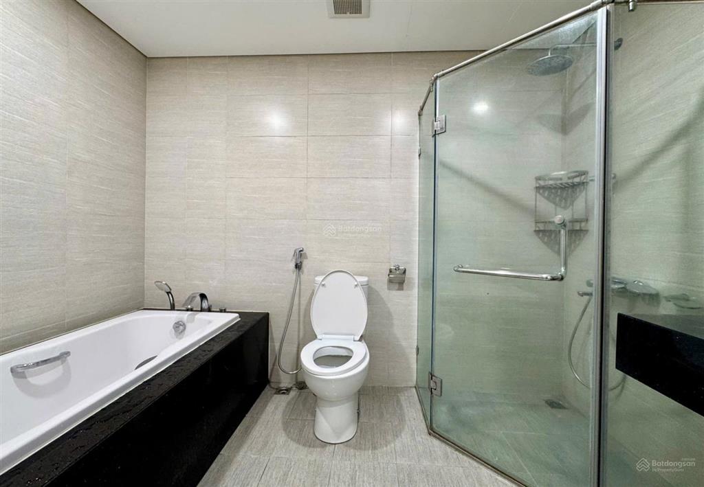 Chính chủ cắt lỗ sâu căn 55m2 tại tòa i2 imperia smart city, giá 4,3 tỷ, view hồ, nt đẹp