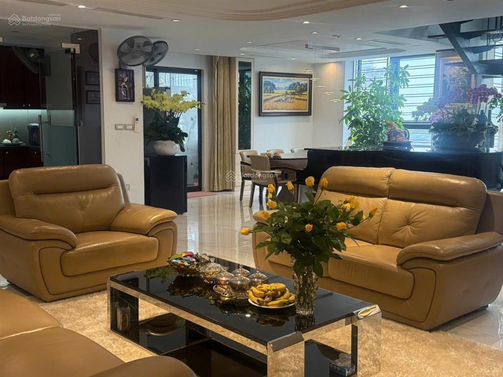 Tôi cho thuê căn hộ cc 107m2, 3pn tại times tower 35 lê văn lương, có đồ giá 16 triệu/tháng