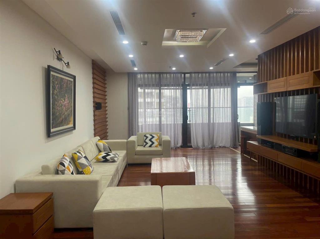 Cho thuê căn hộ n05, dt 155m2, 3pn, 3wc, khách, bếp, giá 20tr/tháng