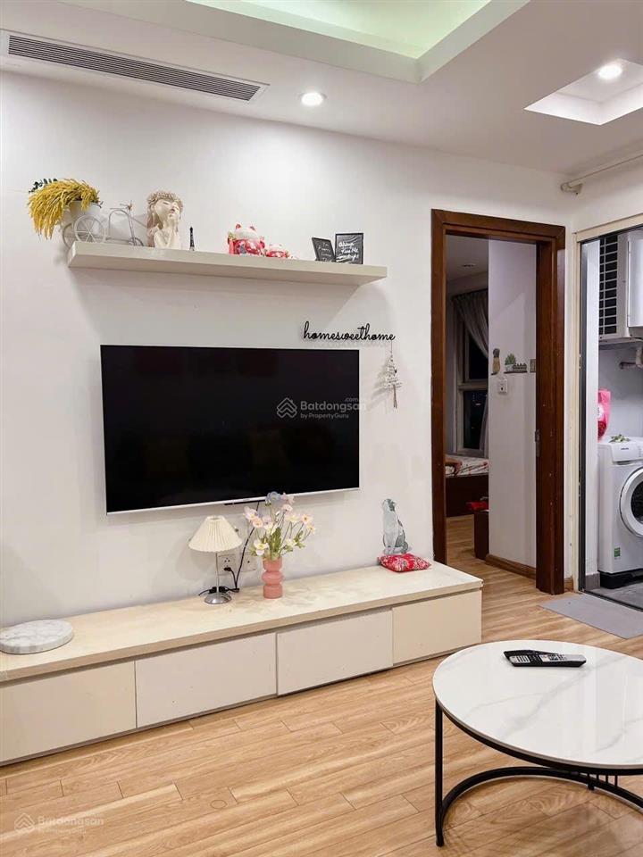 Chính chủ cho thuê golden west 2pn, 2wc, full nt, 84m2, giá 15tr, có slot oto