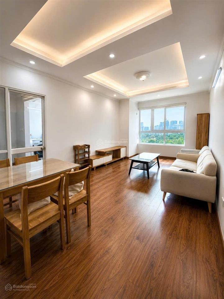 Chính chủ cho thuê golden west 2pn, 2wc, full nt, 84m2, giá 15tr, có slot oto