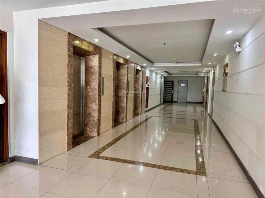 Bán gấp căn n05 hoàng đạo thúy  ban công đn  160 m tk 3pn. giá 85tr/m2