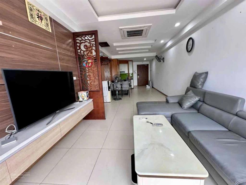 Bán gấp căn n05 hoàng đạo thúy  ban công đn  160 m tk 3pn. giá 85tr/m2