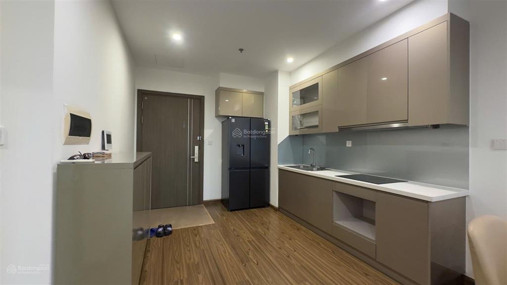 Cho thuê gấp căn cc 219 trung kính, 72m2, 2pn 2wc giá 14,5tr/tháng, full nt ở luôn,  0837 896 ***