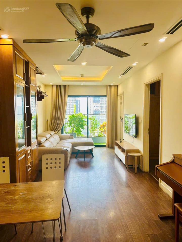 Bán gấp căn hộ 90 nguyễn tuân 71m2, 2pn, 2vs sổ đỏ chính chủ, nhỉnh 5 tỷ,  0837 896 ***