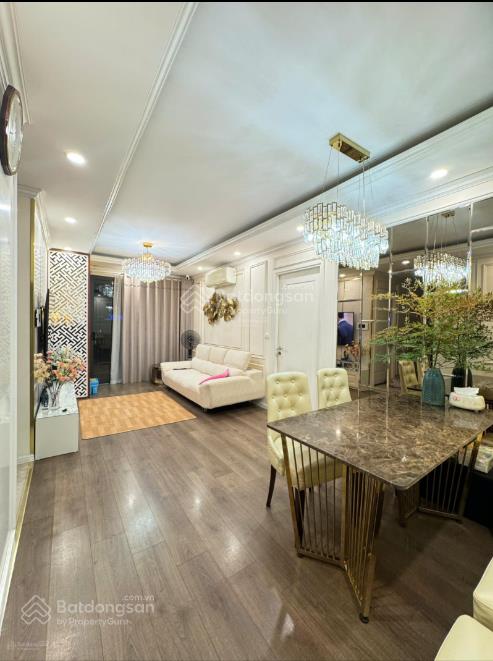 Bán gấp căn hộ 90 nguyễn tuân 71m2, 2pn, 2vs sổ đỏ chính chủ, nhỉnh 5 tỷ,  0837 896 ***