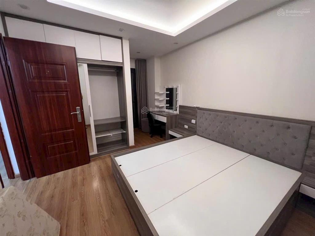 Cắt lỗ sâu bán nhanh căn 219 trung kính, diện tích 68m2, 2pn, 2wc, giá cần bán 6,4 tỷ sđcc