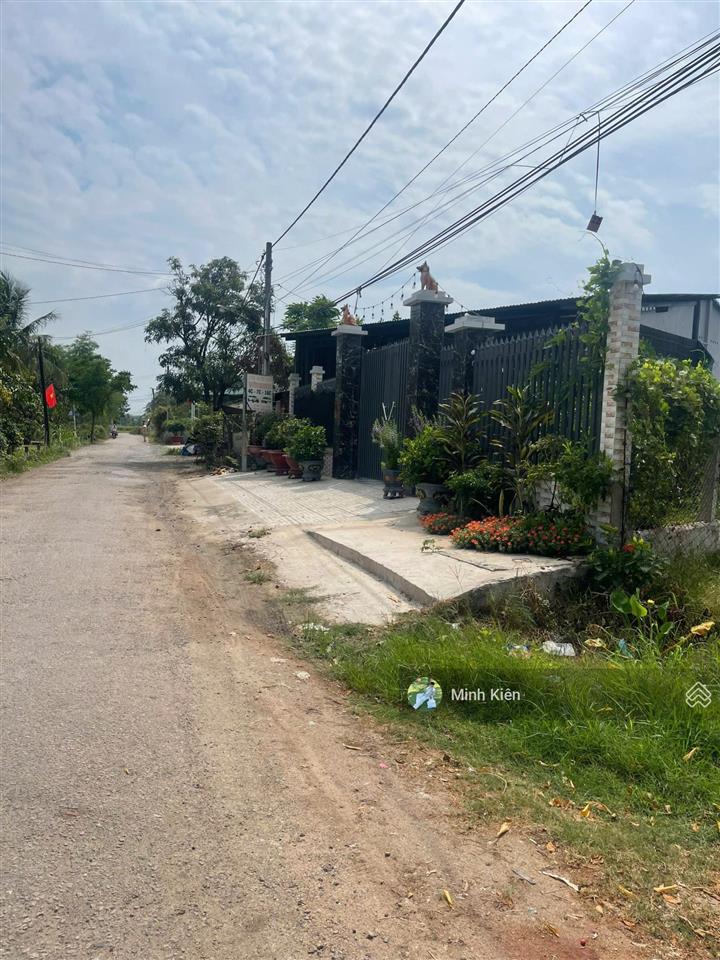 Chủ bán lỗ lô đất 200m2 ngay cạnh chợ suối sâu p. an tịnh trảng bàng, sổ hồng riêng , giá 670 triệu