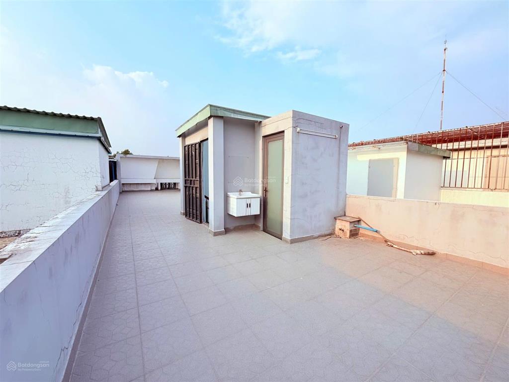 Bán nhà phố mặt tiền đường 22/12  phú hồng lộc  3 tầng  dt 286,3m2  giá 12,5 tỷ thương lượng