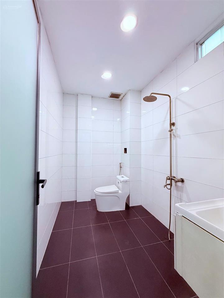 Bán nhà phố mặt tiền đường 22/12  phú hồng lộc  3 tầng  dt 286,3m2  giá 12,5 tỷ thương lượng