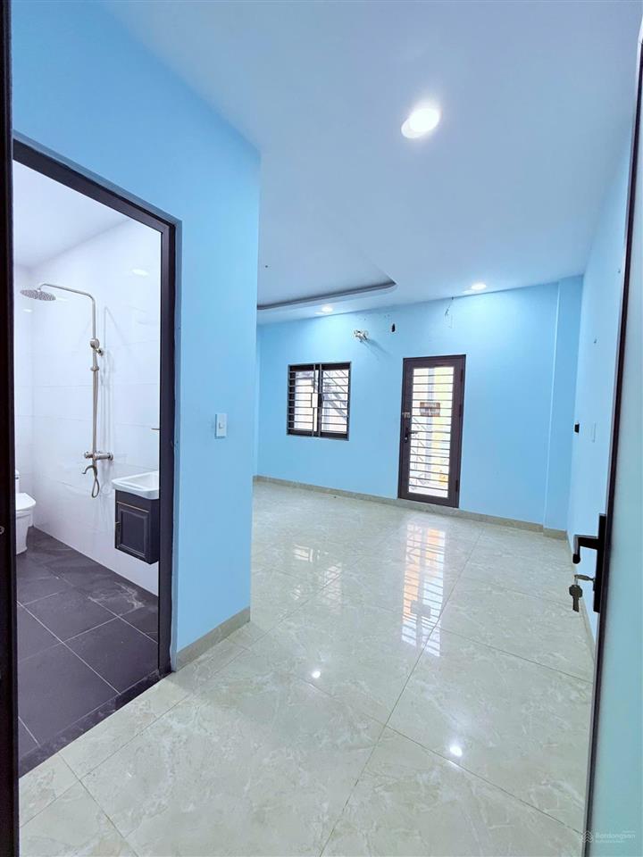 Bán nhà phố mặt tiền đường 22/12  phú hồng lộc  3 tầng  dt 286,3m2  giá 12,5 tỷ thương lượng