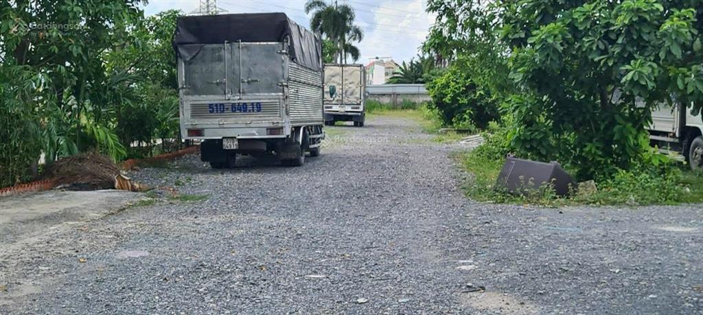 Bán đất phạm thị giây 11000m2  mặt tiền ngang 46m  hóc môn  giá 180 tỷ