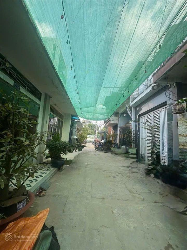 Đất ở hiện hữu  công viên làng hoa  ô tô tới nhà  vào ở ngay  hay xây mới đều được