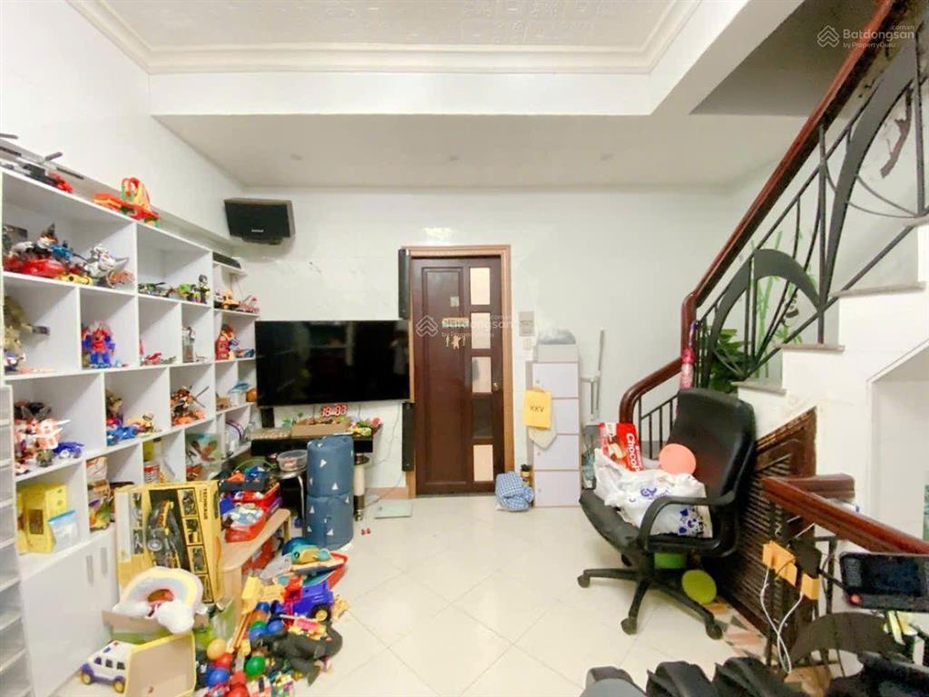 Mtkd sầm uất  thiên phước  p9  tân bình  61m  nở hậu  4 tầng  hoàn công  chỉ hơn 15 tỷ tl