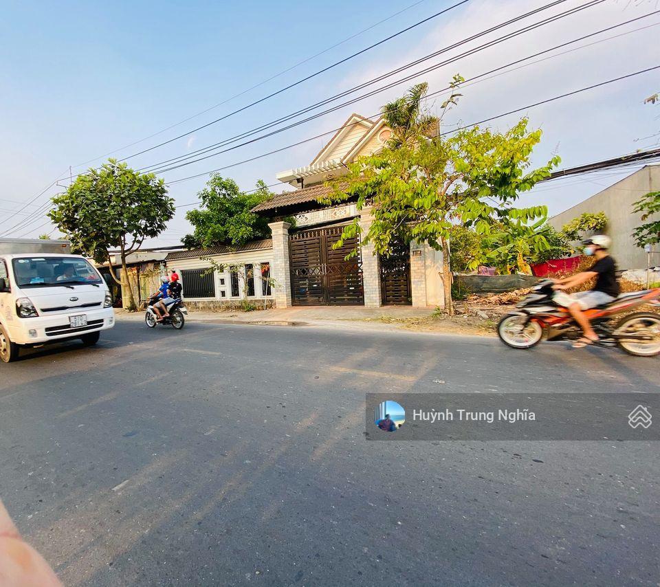 Còn lô đất cần bán ngay xã phước hiệp, 1 sẹc ql22. dt 172m2 full thổ cư. giá 1 tỷ 2 sổ hồng riêng