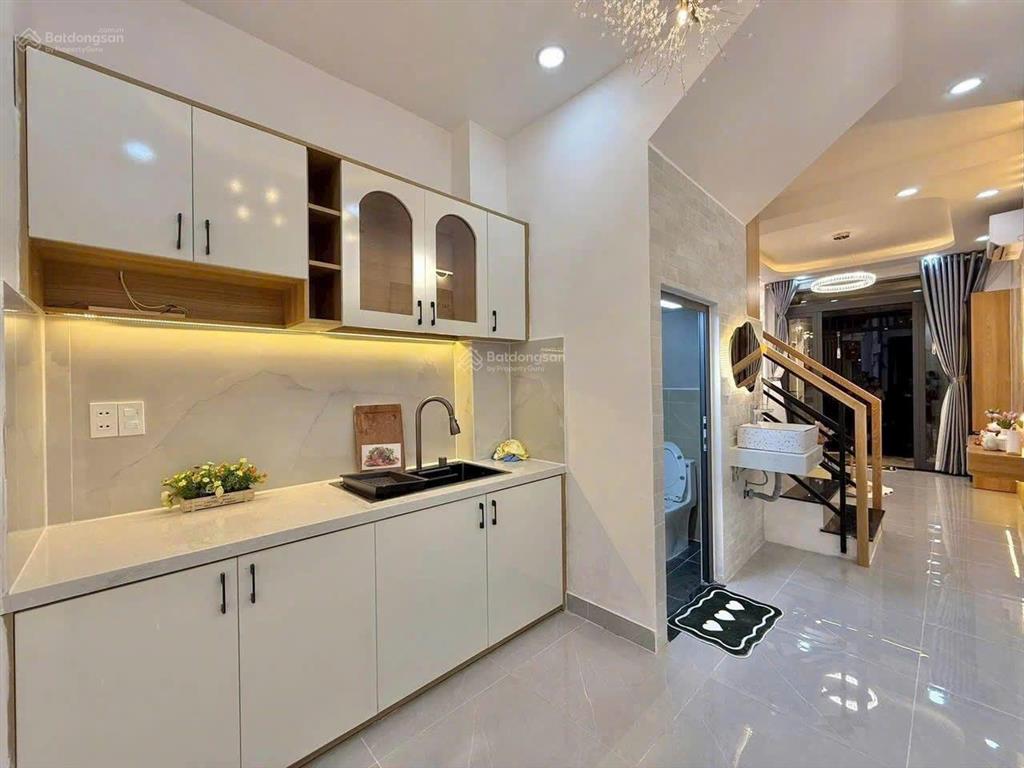 Chủ cần vốn bán nhà nguyễn thượng hiền, phường 5, phú nhuận