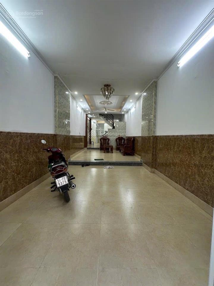 Nhà 3 tầng khu vip gần phan văn hớn, bà điểm  hóc môn chỉ 5.8 tỷ dt 4 x 17.6m  dtsd 166.6m2